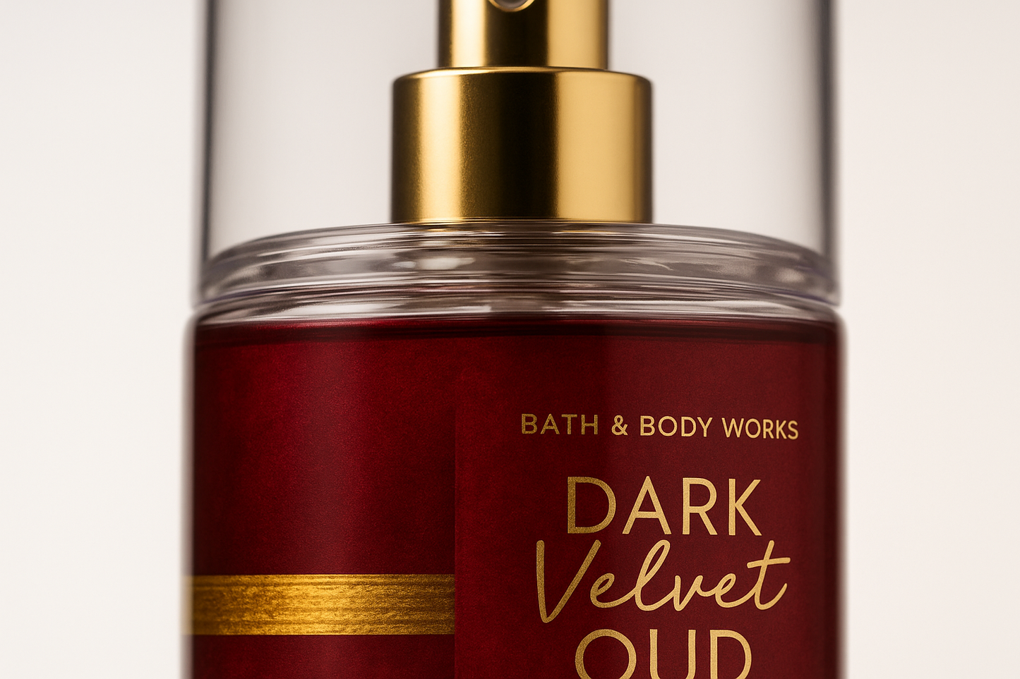 Dark Velvet Oud - Detail Close-up