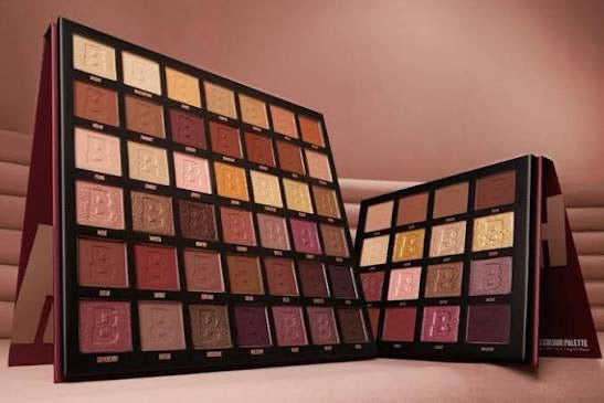 BEAUTY BAY
Rich 42 Colour Palette